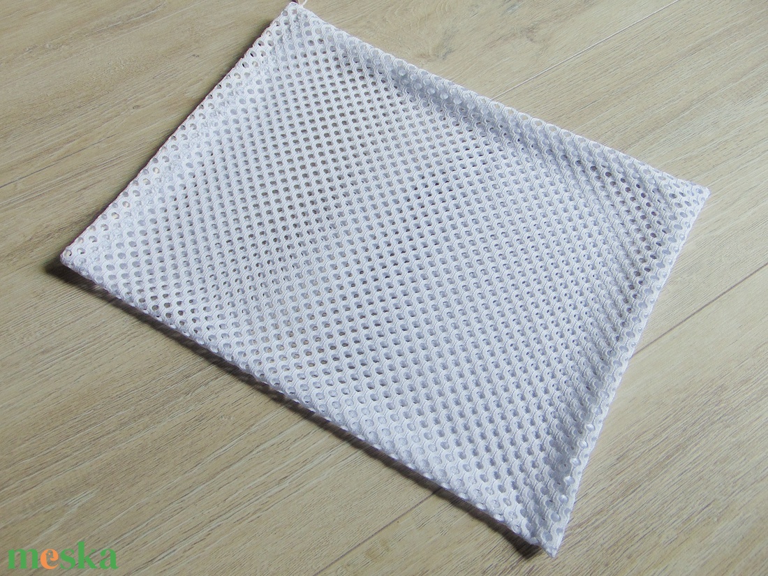 Hálós textil zsák / fehér - táska & tok - bevásárlás & shopper táska - zöldség/gyümölcs zsák - Meska.hu Hálós textil zsák / fehér - táska & tok - bevásárlás & shopper táska - zöldség/gyümölcs zsák - Meska.hu