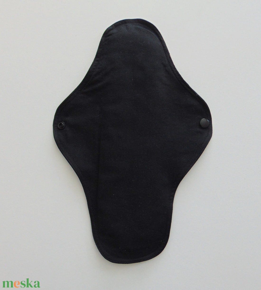 31 cm-es mosható betét - fekete - szépségápolás - intim higiénia - intimbetét - Meska.hu 31 cm-es mosható betét - fekete - szépségápolás - intim higiénia - intimbetét - Meska.hu