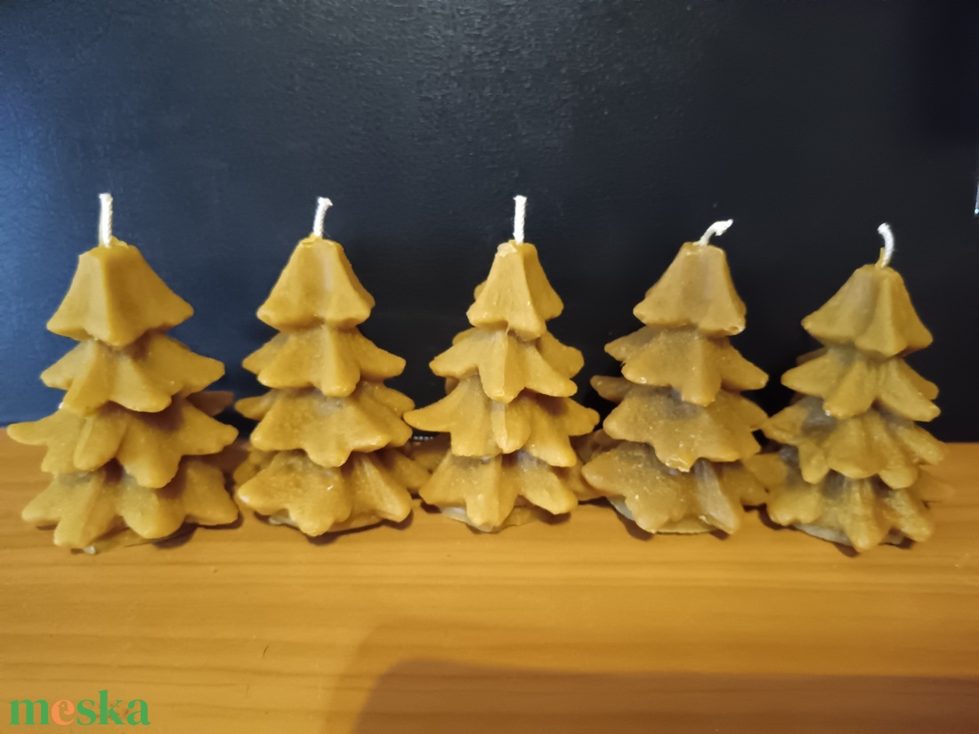 10 db Méhviasz fenyőfa karácsonyfa gyertya  - karácsony - adventi díszek - adventi gyertyadíszek és koszorúdíszek - Meska.hu
