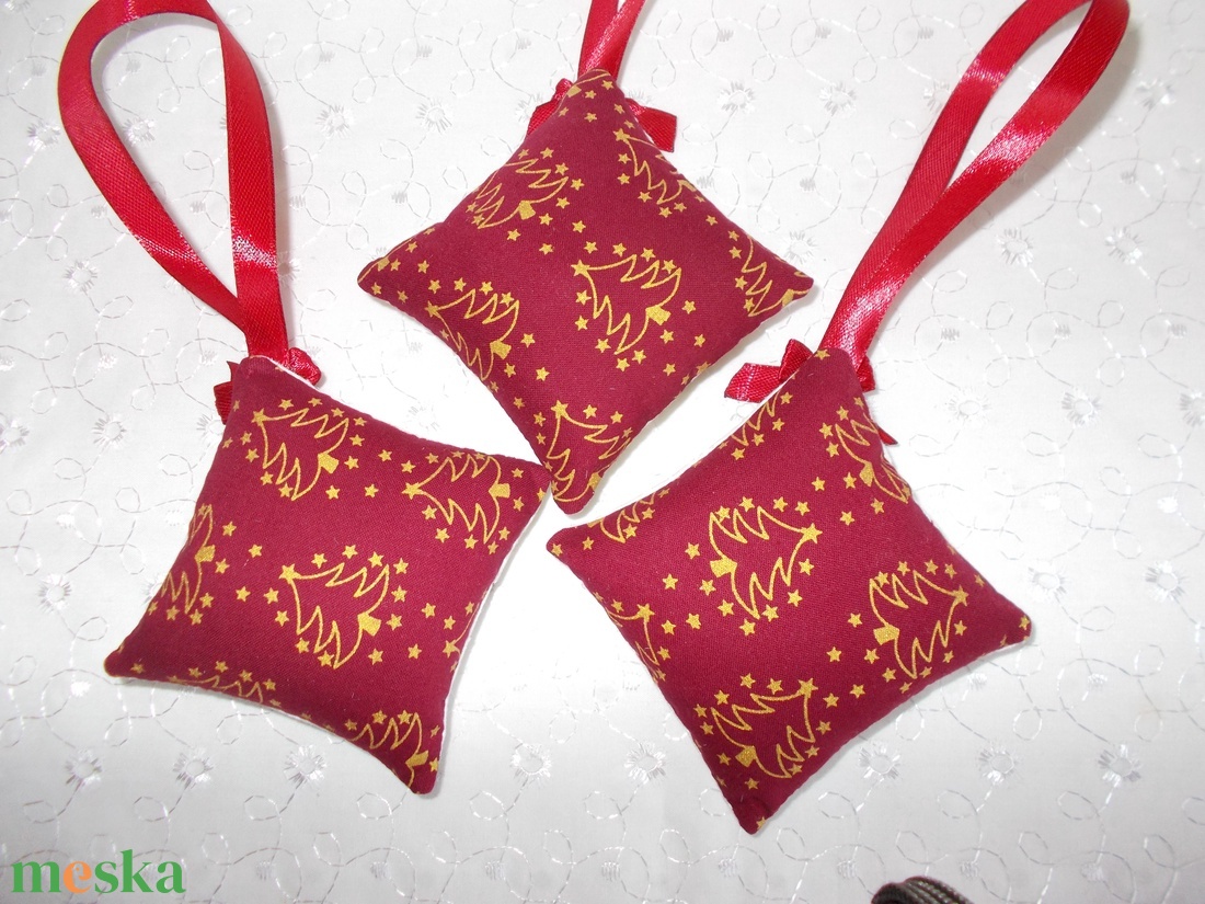 Karácsonyi dísz - karácsony - karácsonyi ajándékozás - karácsonyi képeslap, üdvözlőlap, ajándékkísérő - Meska.hu