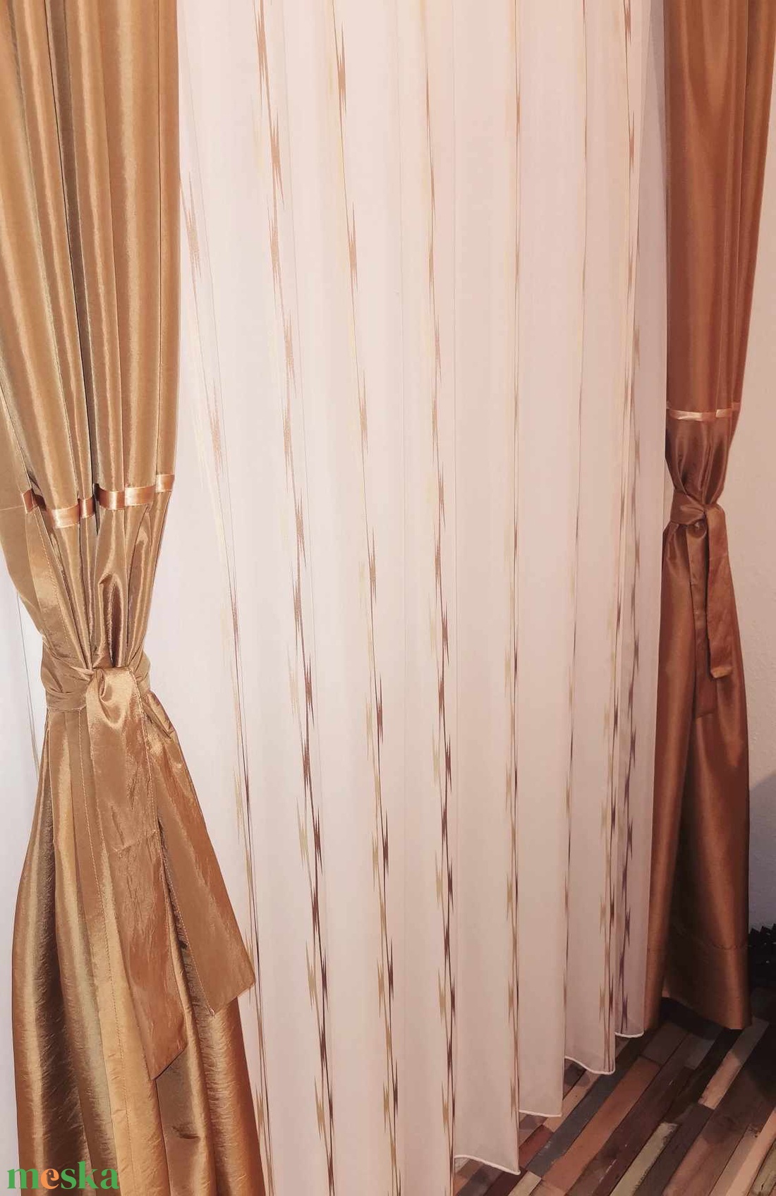 Nyírt mintás (shearly) függöny karamell taft sötétítővel egyben készre varrva 3,5m széles - otthon & életmód - lakástextil - függöny és kiegészítő - függöny - Meska.hu