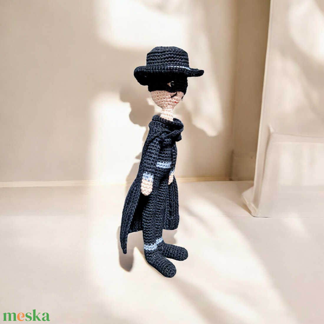 Zorro amigurumi horgolt figura - játék & sport - plüssállat & játékfigura - ember - Meska.hu Zorro amigurumi horgolt figura - játék & sport - plüssállat & játékfigura - ember - Meska.hu