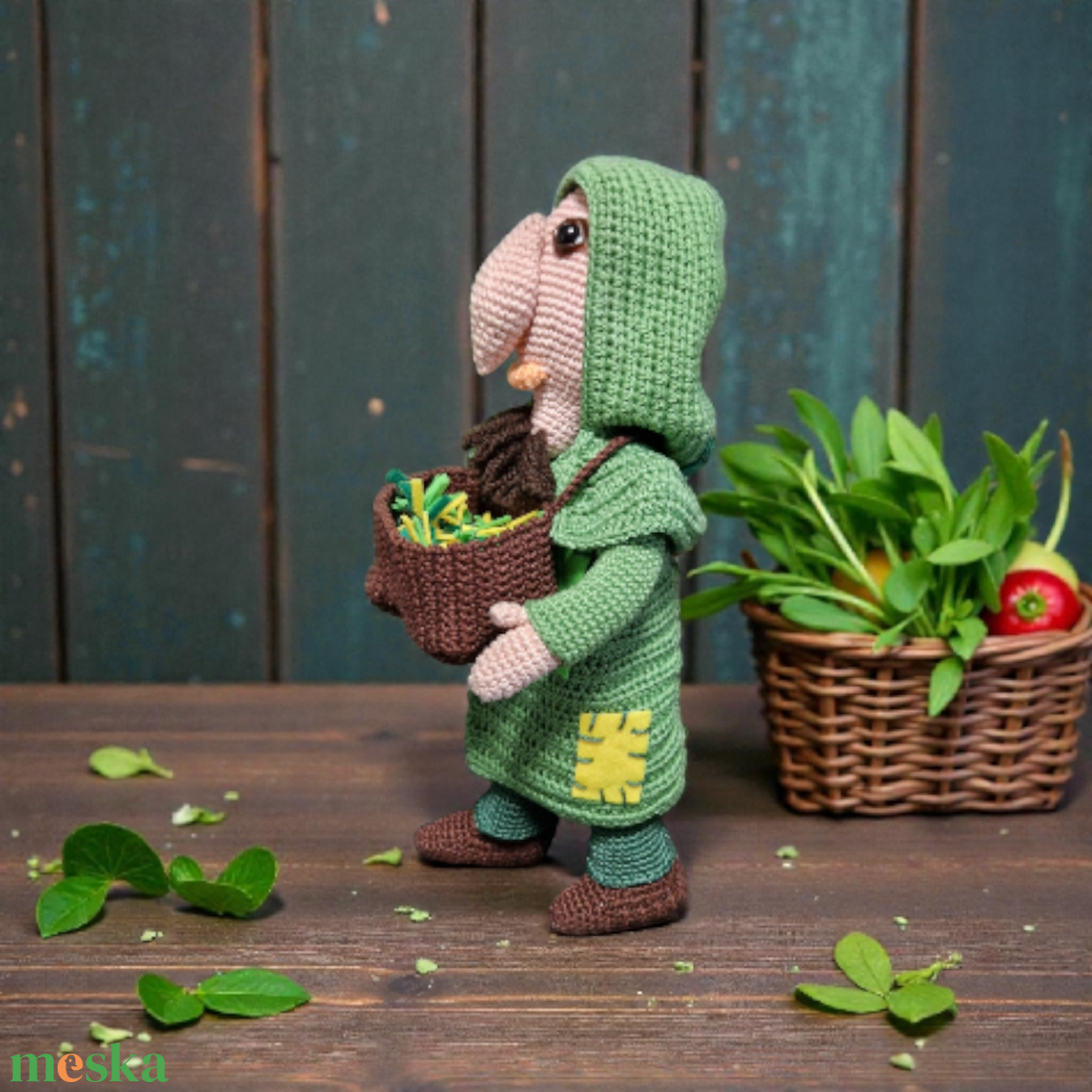 Egy mesebeli karakter a füvesember  - játék & sport - plüssállat & játékfigura - plüss mesefigurák - Meska.hu