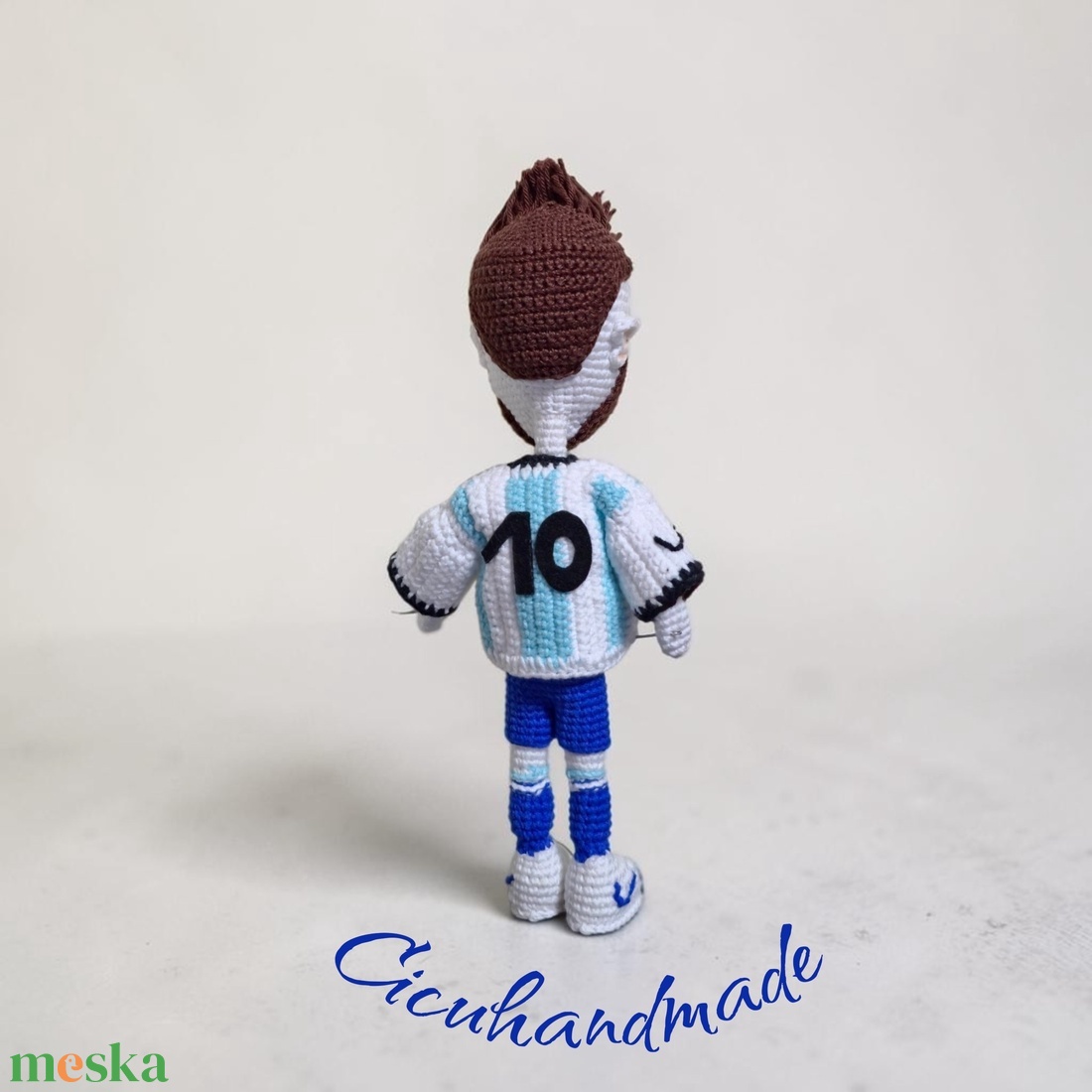 Lionel Messi horgolt hasonmás figura - játék & sport - plüssállat & játékfigura - ember - Meska.hu
