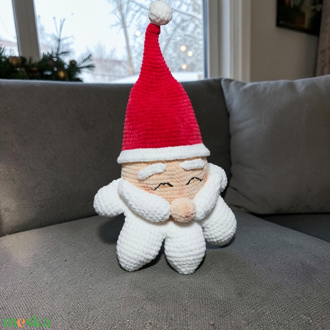 Amigurumi horgolt Mikulás dekoráció  - karácsony - karácsonyi lakásdekoráció - karácsonyfa szoknya, karácsonyfa alátét - Meska.hu