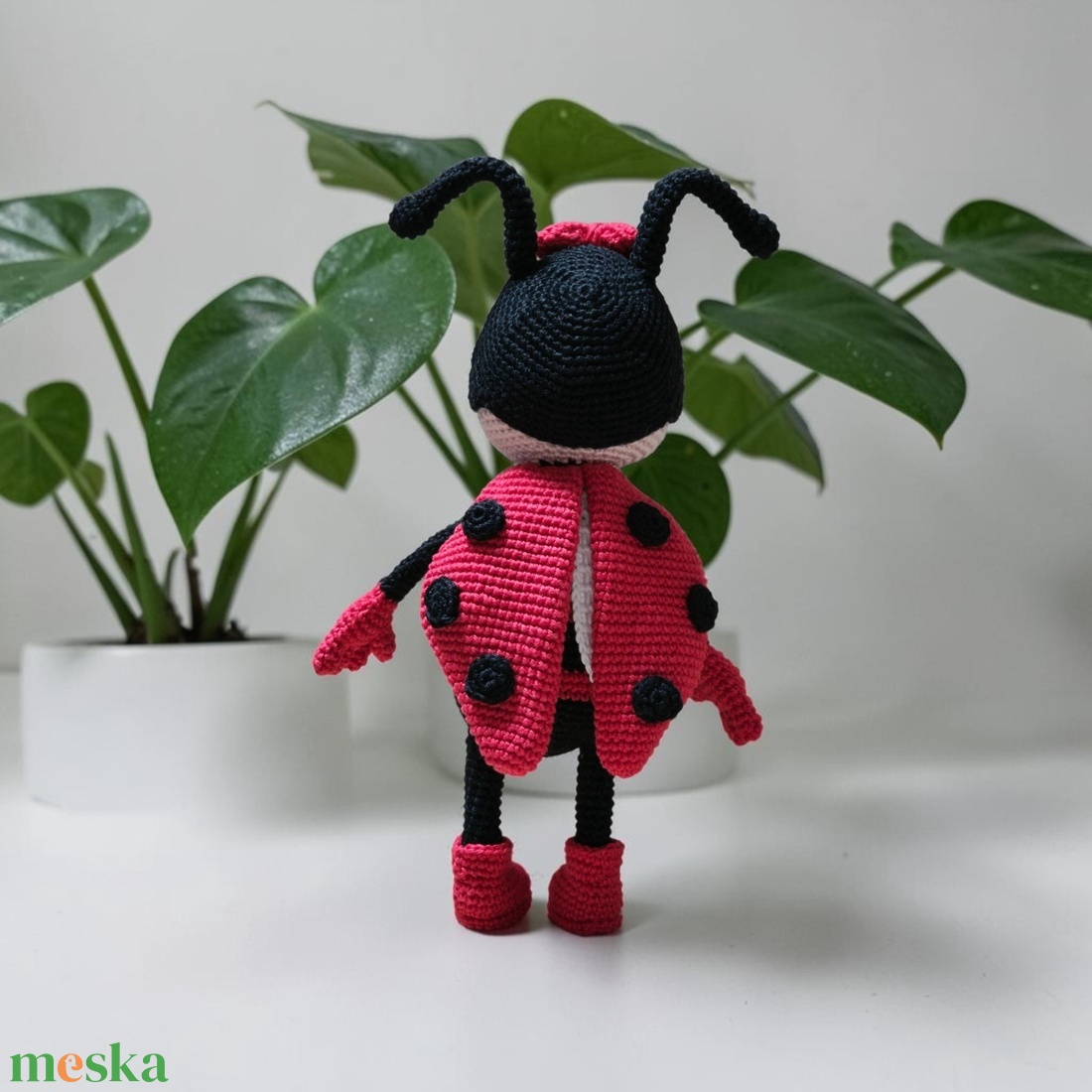 Horgolt Amigurumi Katica baba  - játék & sport - plüssállat & játékfigura - méhecske - Meska.hu