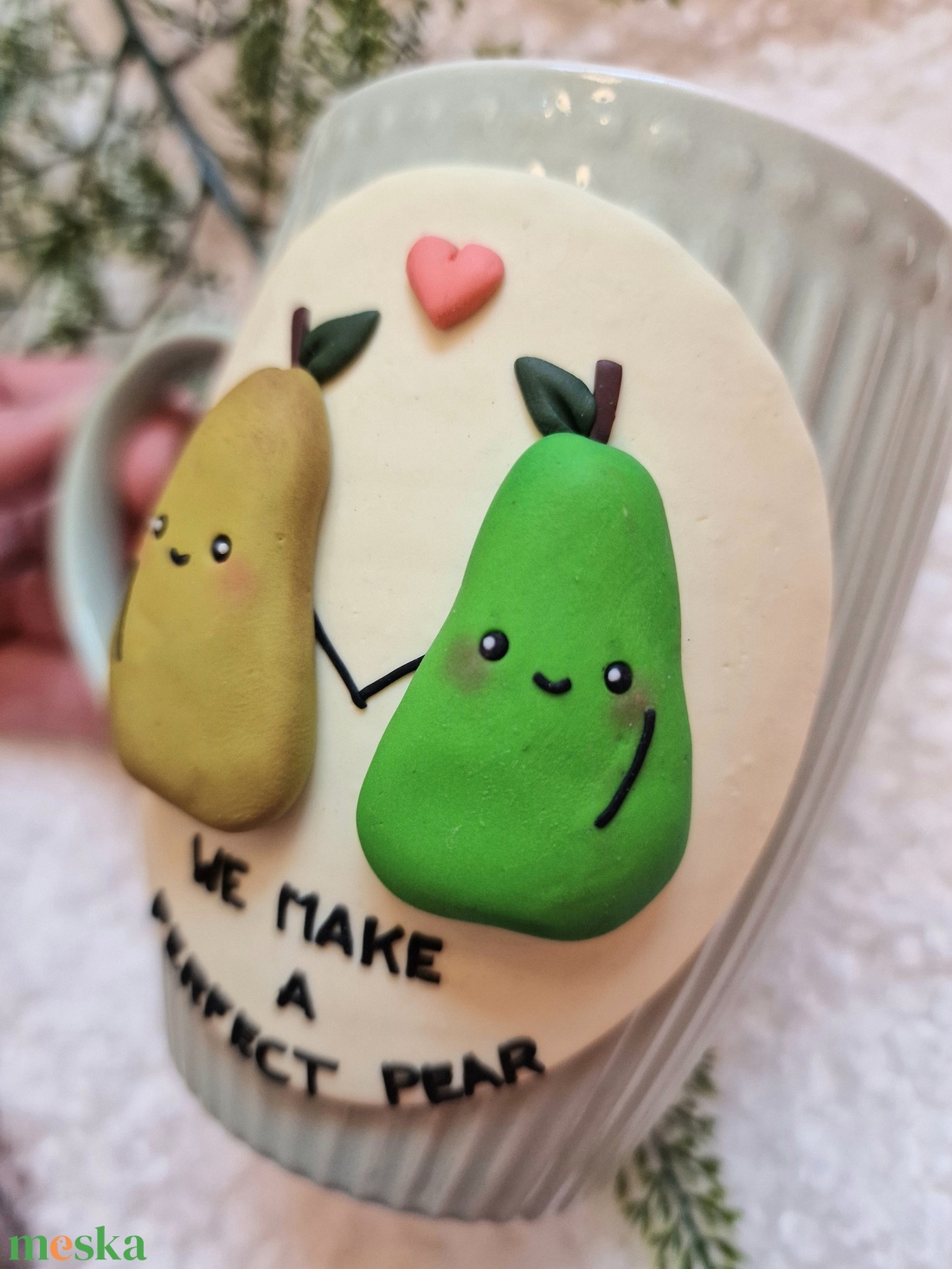 Aranyos körtés bögre We make a perfect pear felirattal - otthon & életmód - konyhafelszerelés, tálalás - tálalás - bögre & csésze - Meska.hu Aranyos körtés bögre We make a perfect pear felirattal - otthon & életmód - konyhafelszerelés, tálalás - tálalás - bögre & csésze - Meska.hu