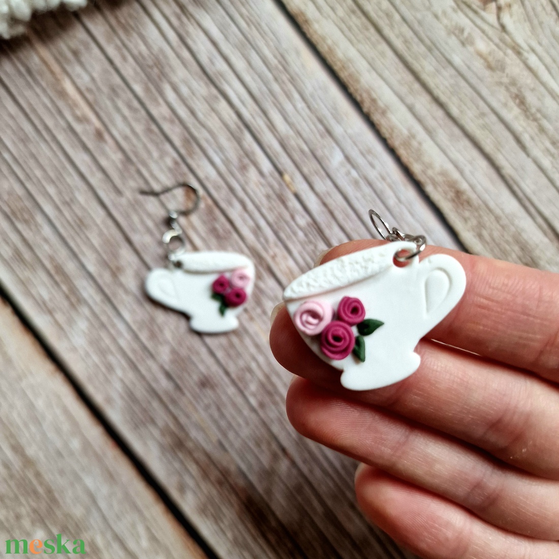 Romantikus rózsás fülbevaló - Csésze - ékszer - fülbevaló - lógó fülbevaló - Meska.hu