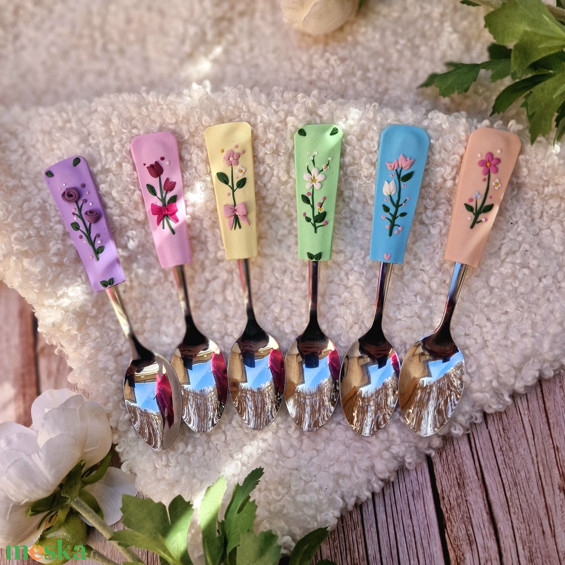 Nőnapi virágszálas teáskanál - otthon & életmód - konyhafelszerelés, tálalás - tálalás - kanál & villa - Meska.hu