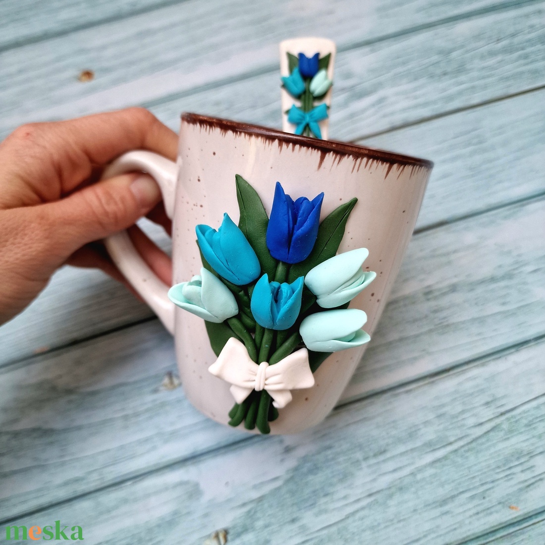 Tulipános bögre-kanál szett - ünnepi díszek, dekorációk - húsvéti díszek és dekorációk - húsvéti bögre - Meska.hu