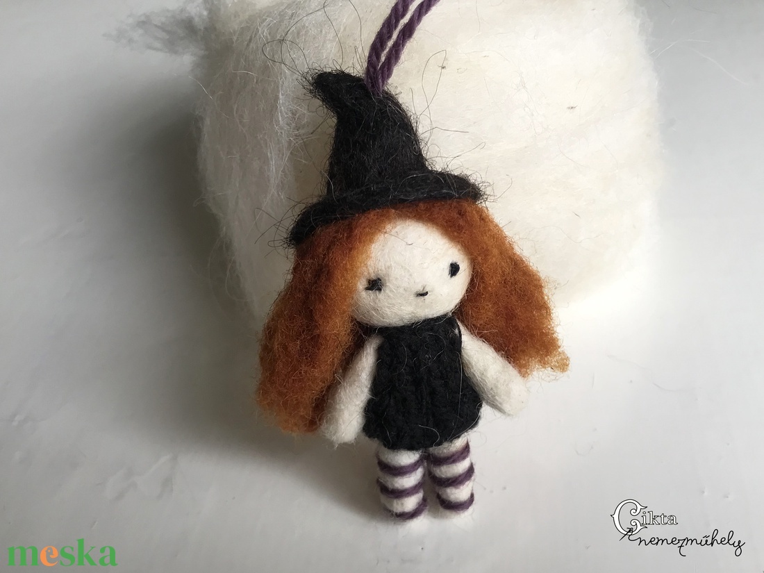 Nemezelt mini boszorkány baba - otthon & életmód - dekoráció - halloween - halloweeni figurák - Meska.hu Nemezelt mini boszorkány baba - otthon & életmód - dekoráció - halloween - halloweeni figurák - Meska.hu