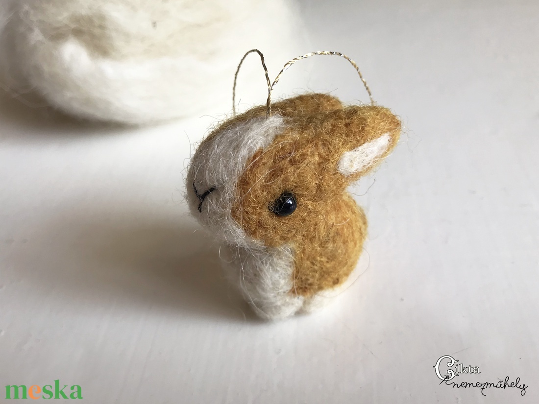 Tűnemezelt aranyos nyuszi karácsonyfa dísz - karácsony - karácsonyi lakásdekoráció - karácsonyfadíszek - Meska.hu