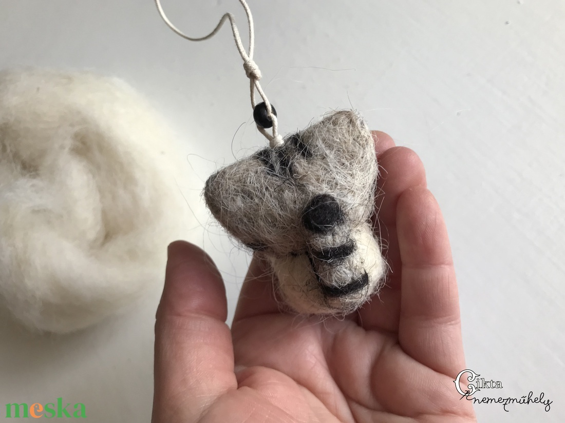 Tűnemezelt aranyos cica - játék & sport - plüssállat & játékfigura - cica - Meska.hu