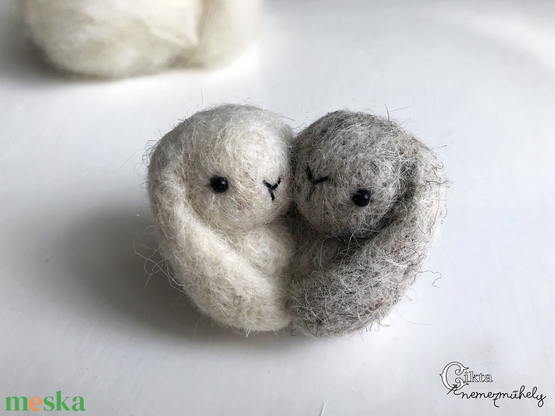 Tűnemezelt aranyos nyuszipár - játék & sport - plüssállat & játékfigura - nyuszi - Meska.hu