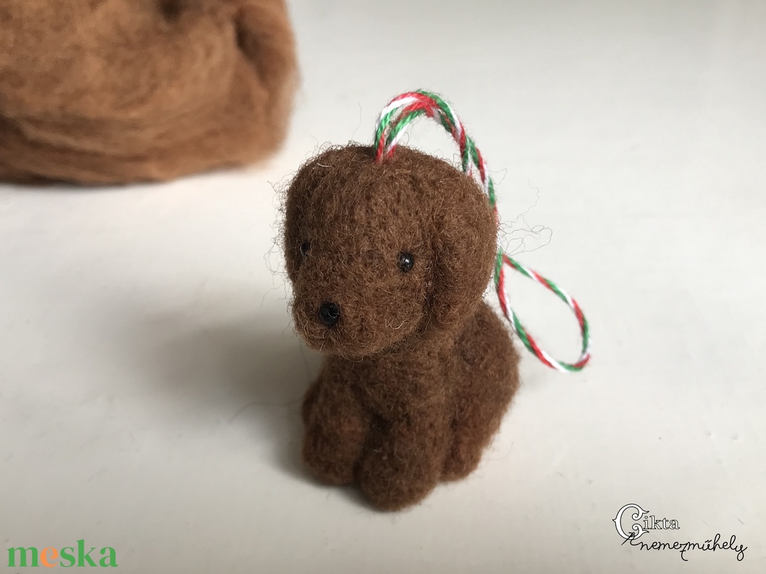 Magyar kutyafajták magyar gyapjúból - nemezelt magyar vizsla - növényi festésű cigája gyapjúból - játék & sport - plüssállat & játékfigura - kutya - Meska.hu