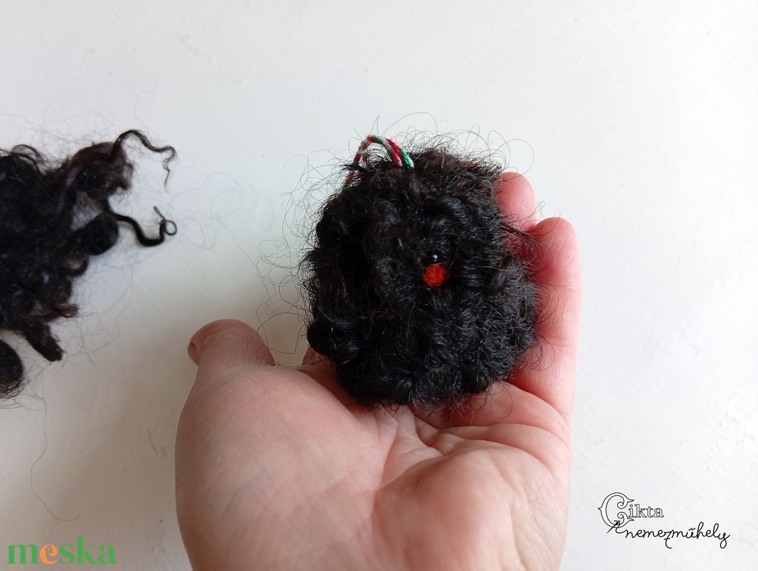 Magyar kutyafajták magyar gyapjúból - nemez puli fekete racka gyapjúból - játék & sport - plüssállat & játékfigura - kutya - Meska.hu