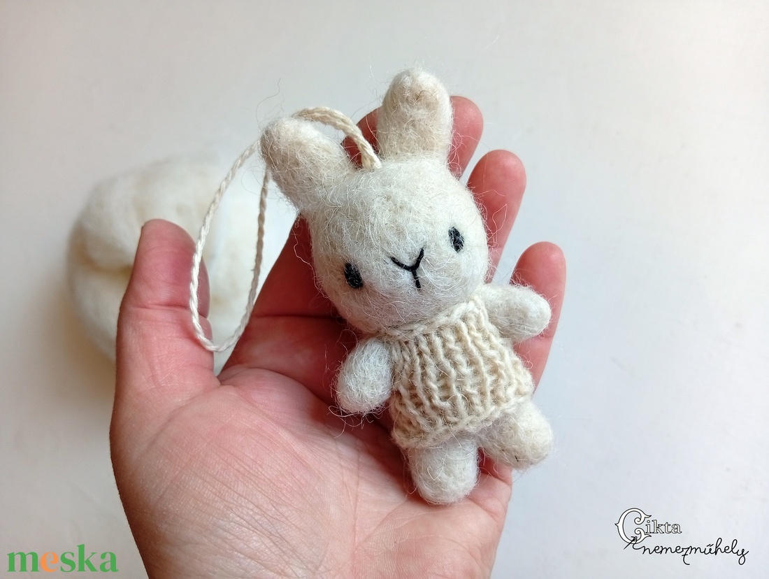 Tűnemezelt aranyos nyuszi baba - játék & sport - plüssállat & játékfigura - nyuszi - Meska.hu