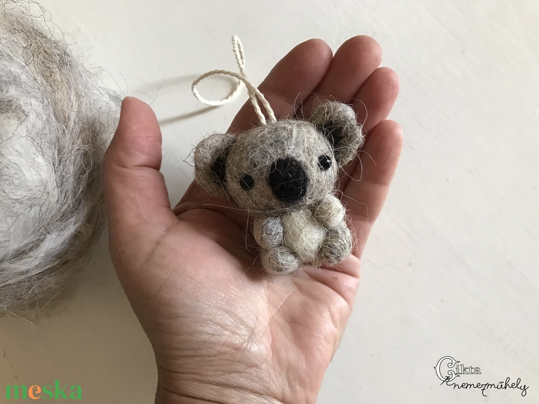 Tűnemezelt aranyos koala - játék & sport - plüssállat & játékfigura - más figura - Meska.hu