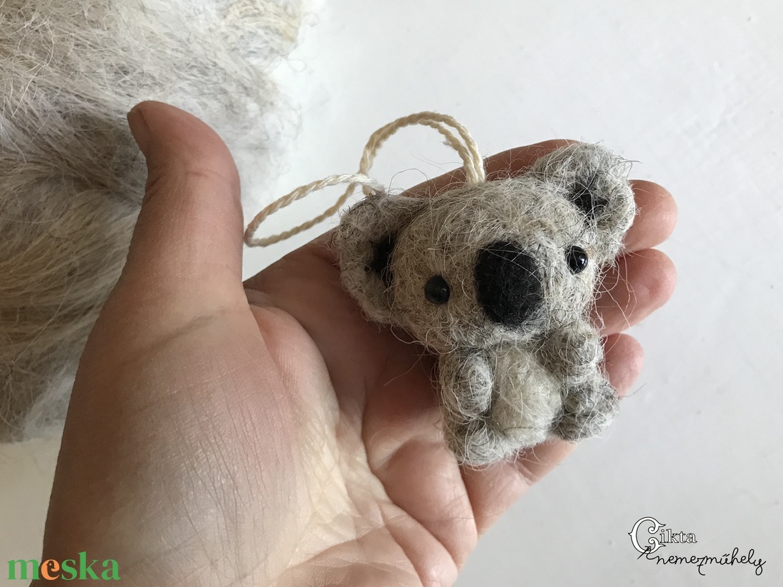 Tűnemezelt aranyos koala - játék & sport - plüssállat & játékfigura - más figura - Meska.hu