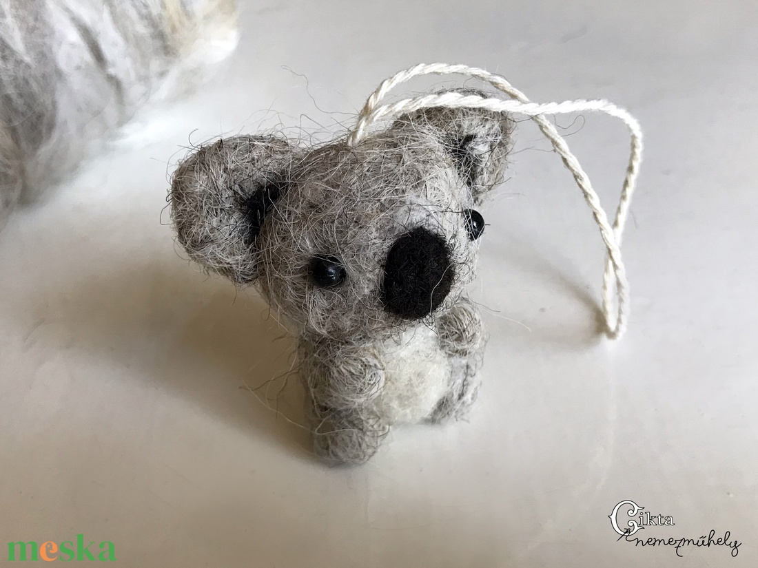 Tűnemezelt aranyos koala - játék & sport - plüssállat & játékfigura - más figura - Meska.hu