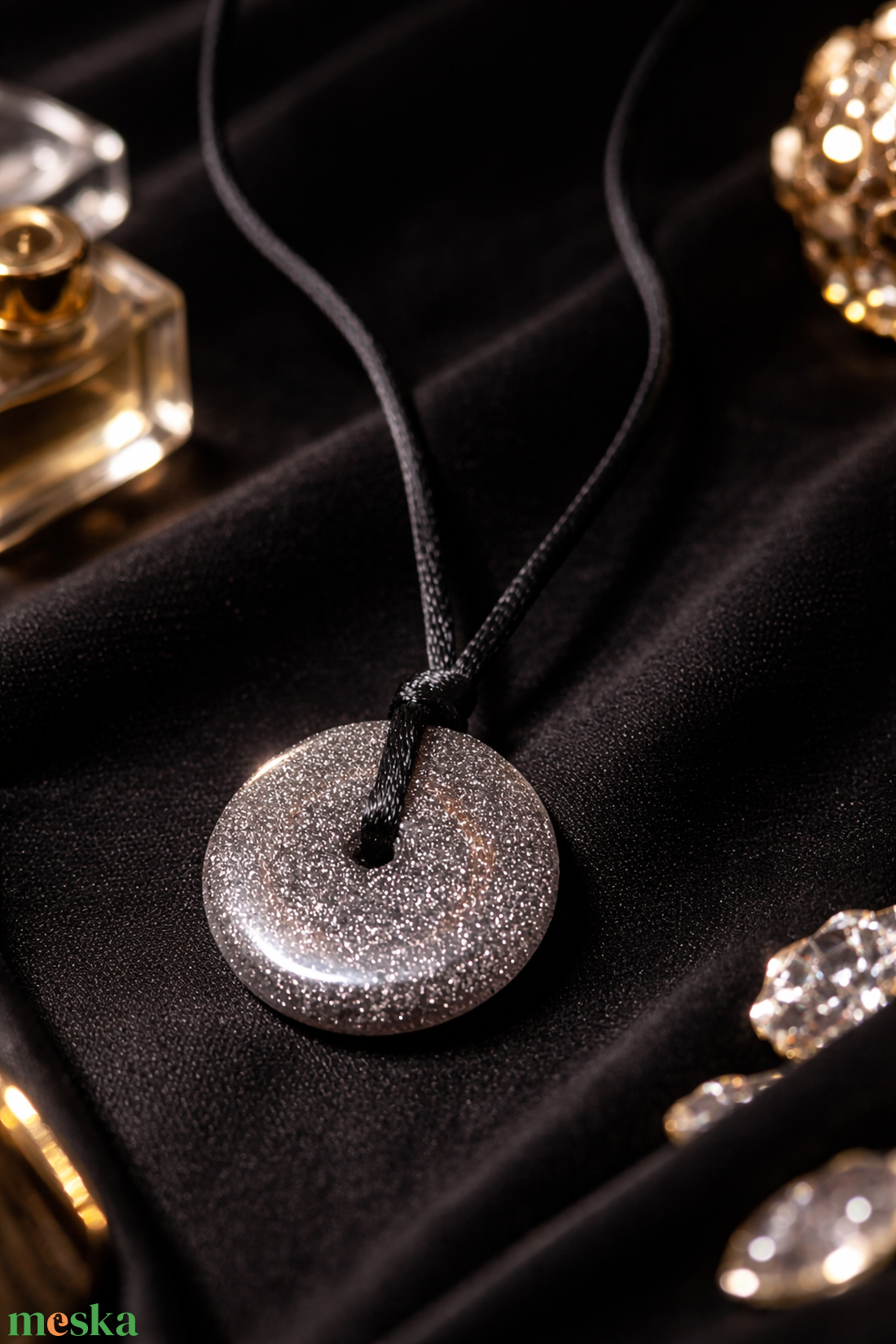 Monad Medál Metál - ékszer - nyaklánc - medálos nyaklánc - Meska.hu