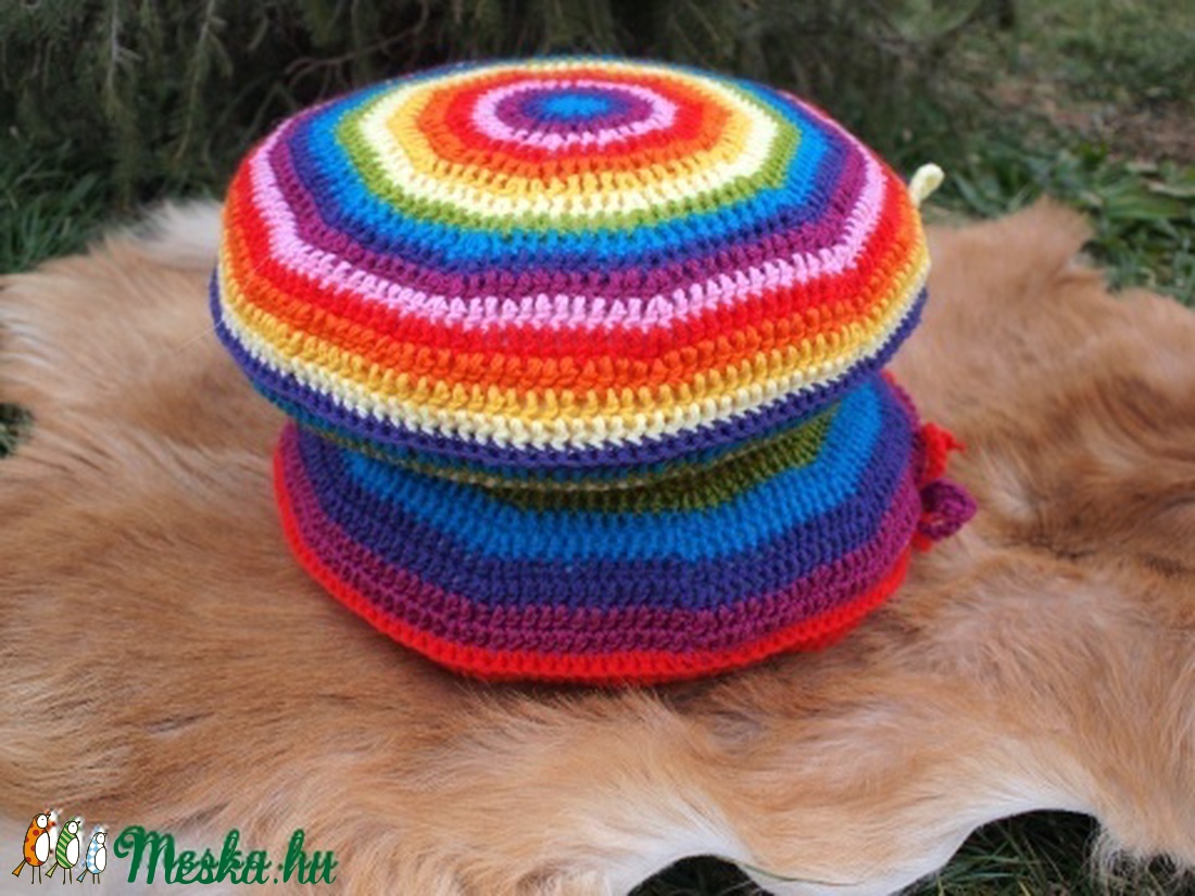 Szivárvány horgolt párna -  - Meska.hu