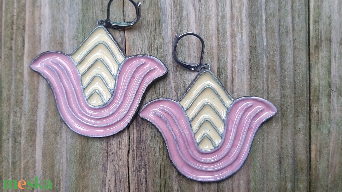 Virág fülbevalók - ékszer - fülbevaló - lógó fülbevaló - Meska.hu