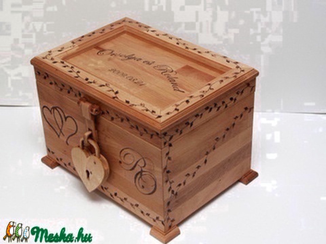 Ftrix részére lefoglalva!!!! - Esküvői láda fából szív lakattal -  - Meska.hu