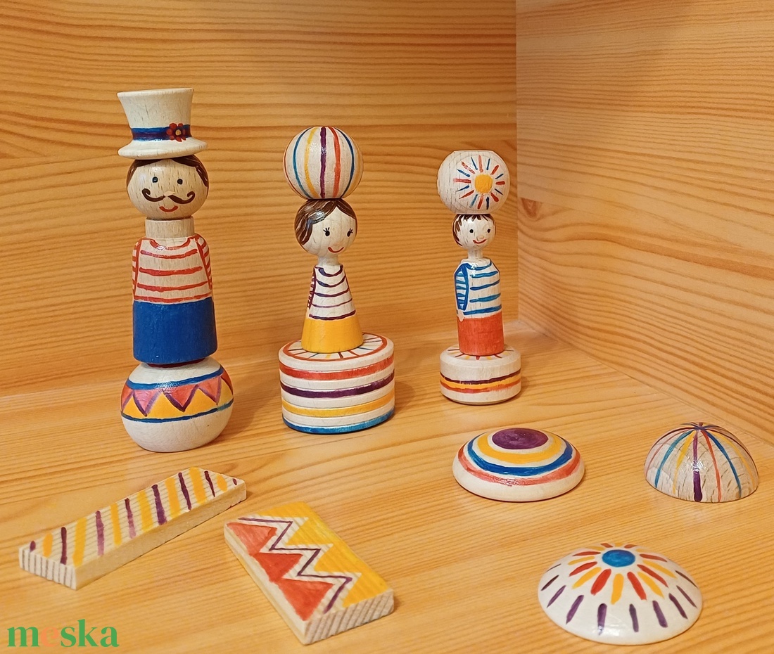 Egyensúlyozó építőjáték - Artisták - játék & sport - készségfejlesztő és logikai játék - toronyépítő- és egyensúlyozó játékok - Meska.hu