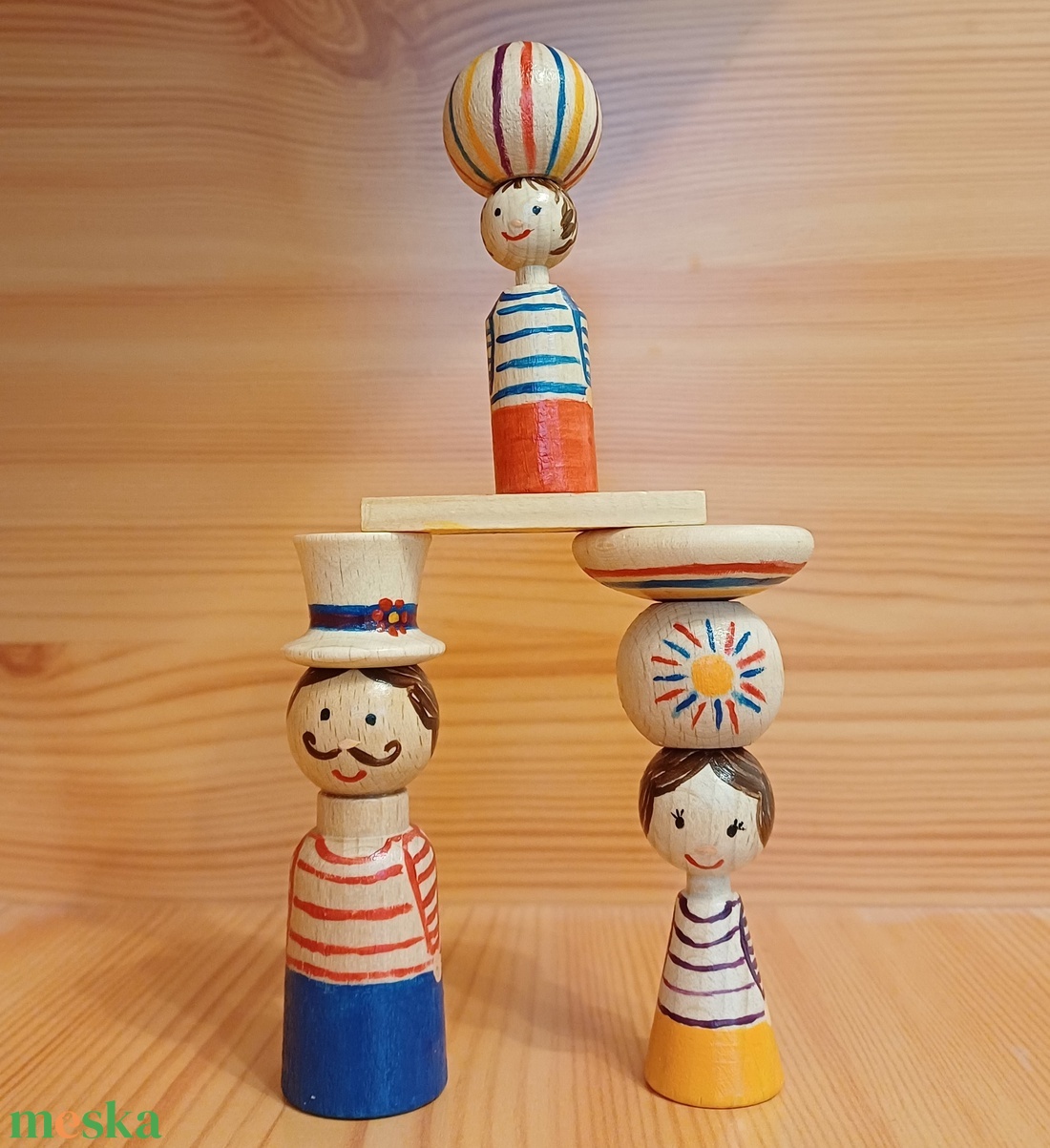 Egyensúlyozó építőjáték - Artisták - játék & sport - készségfejlesztő és logikai játék - toronyépítő- és egyensúlyozó játékok - Meska.hu