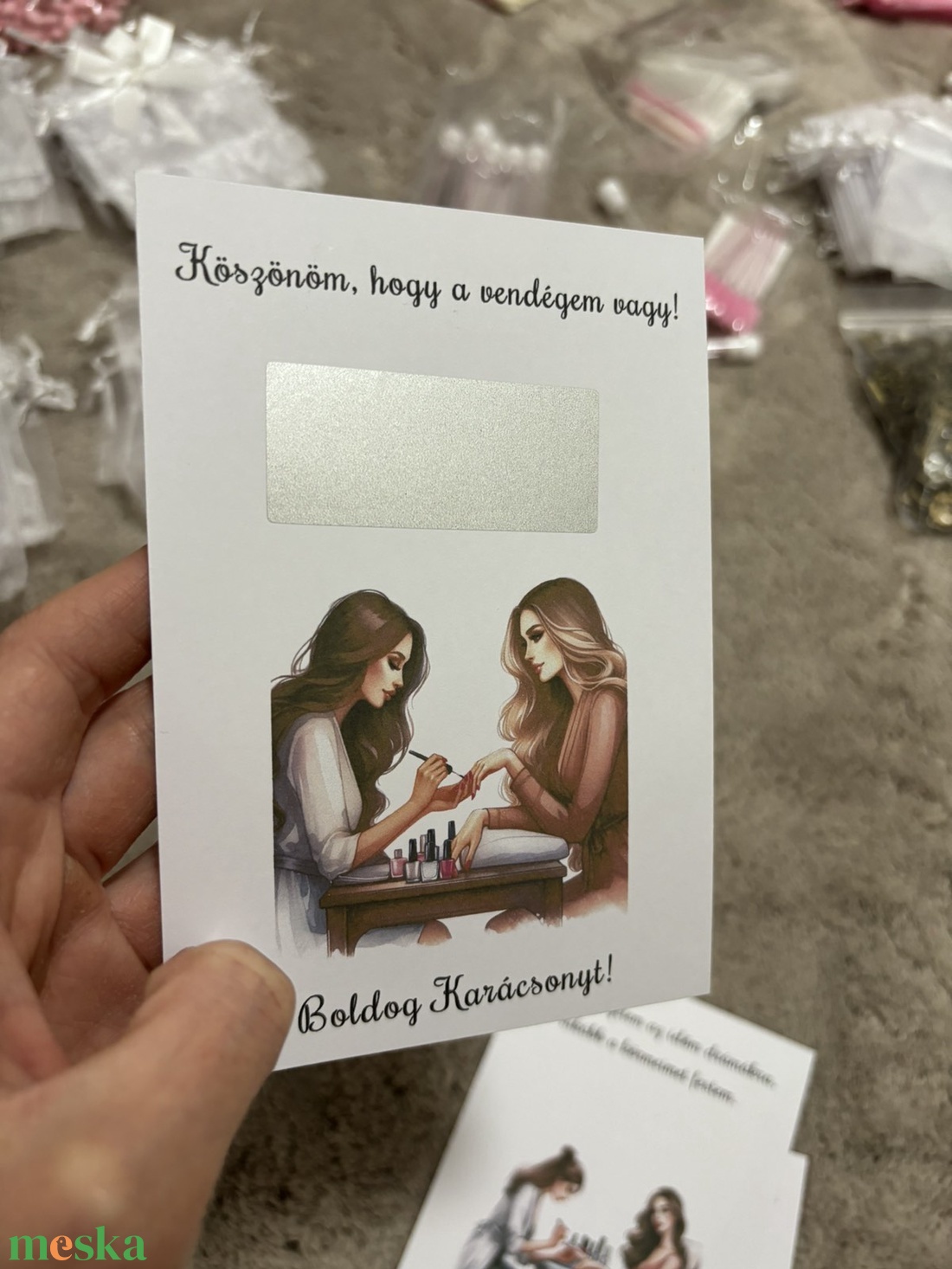 Vendégajándék - műkörmösöknek kaparós felülettel! - Saját szöveggel kérhető! - karácsony - karácsonyi ajándékozás - karácsonyi képeslap, üdvözlőlap, ajándékkísérő - Meska.hu Vendégajándék - műkörmösöknek kaparós felülettel! - Saját szöveggel kérhető! - karácsony - karácsonyi ajándékozás - karácsonyi képeslap, üdvözlőlap, ajándékkísérő - Meska.hu