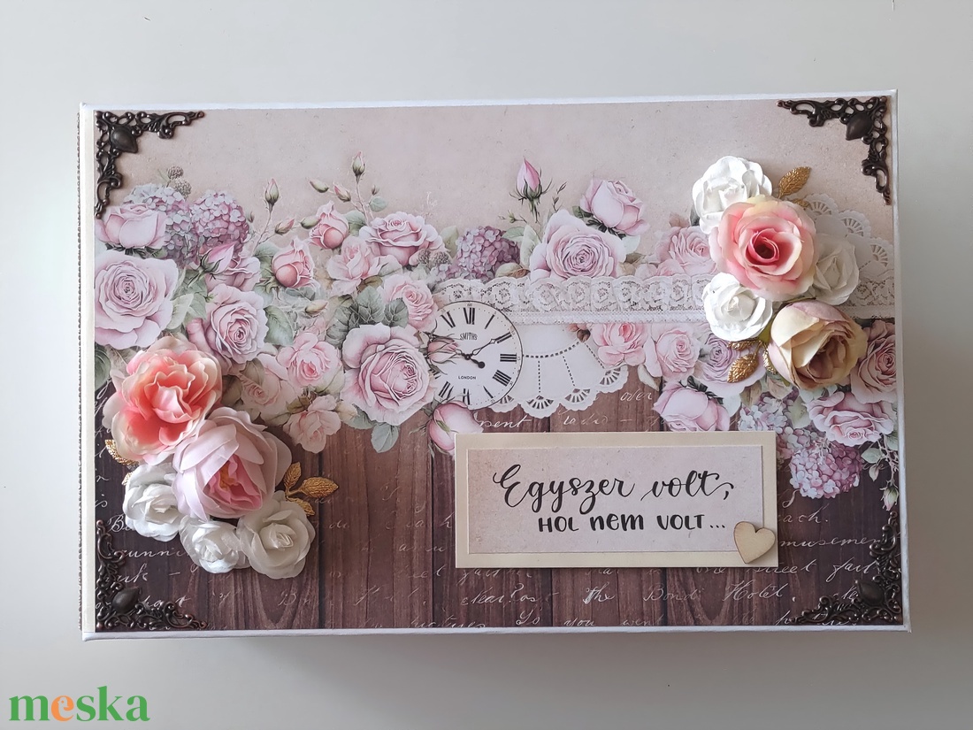 'Egyszer volt, hol nem volt...' esküvői emlékalbum, fotóalbum, scrapbook - esküvő - emlék & ajándék - album & fotóalbum - Meska.hu 'Egyszer volt, hol nem volt...' esküvői emlékalbum, fotóalbum, scrapbook - esküvő - emlék & ajándék - album & fotóalbum - Meska.hu