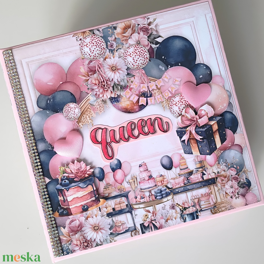 'Happy Birthday Queen' Emlékalbum / Fotóalbum / Scrapbook - otthon & életmód - papír, írószer - album & fotóalbum - Meska.hu