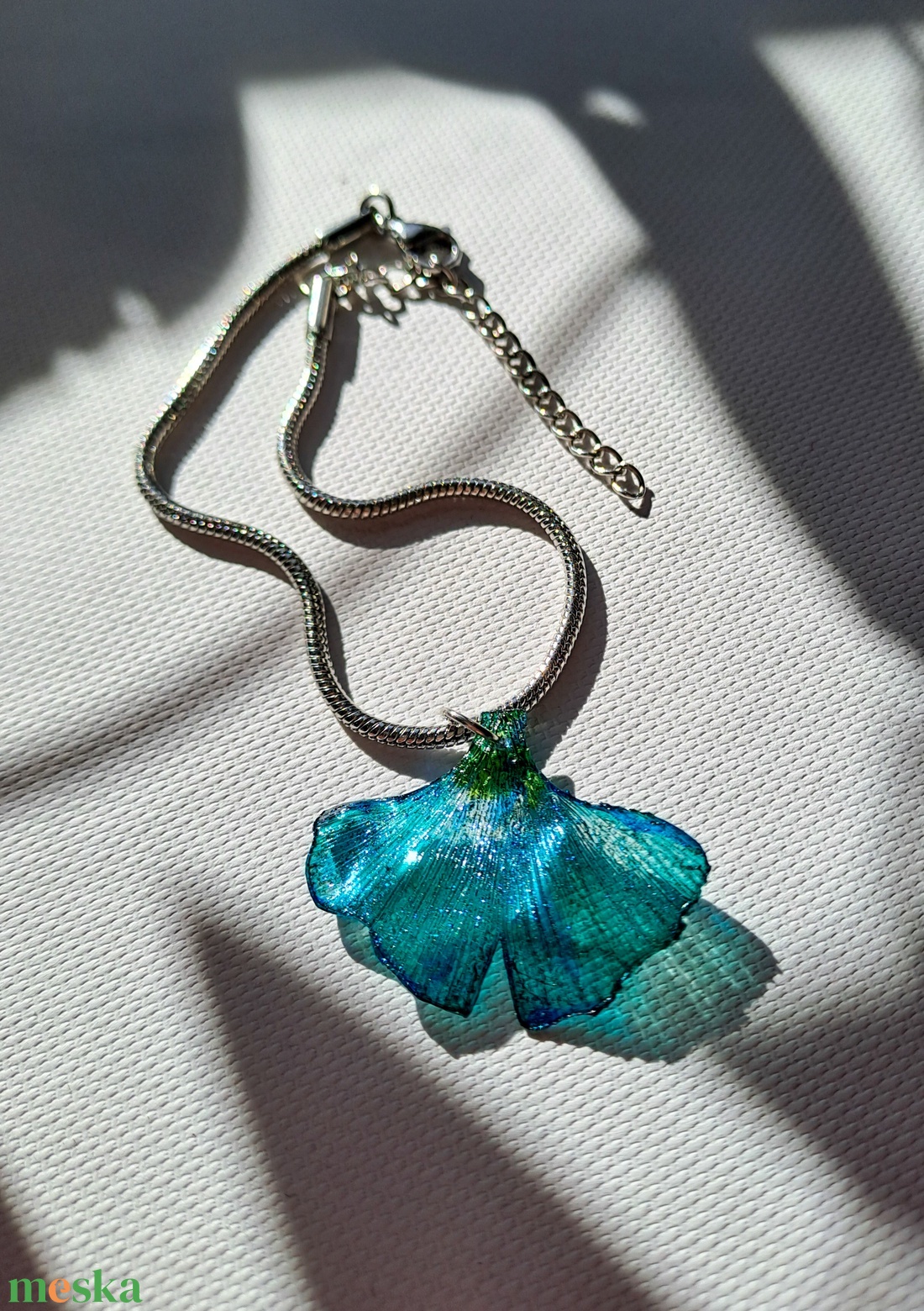 Ginkgo karkötő - fenntartható ékszer - ékszer - karkötő - charm karkötő - Meska.hu