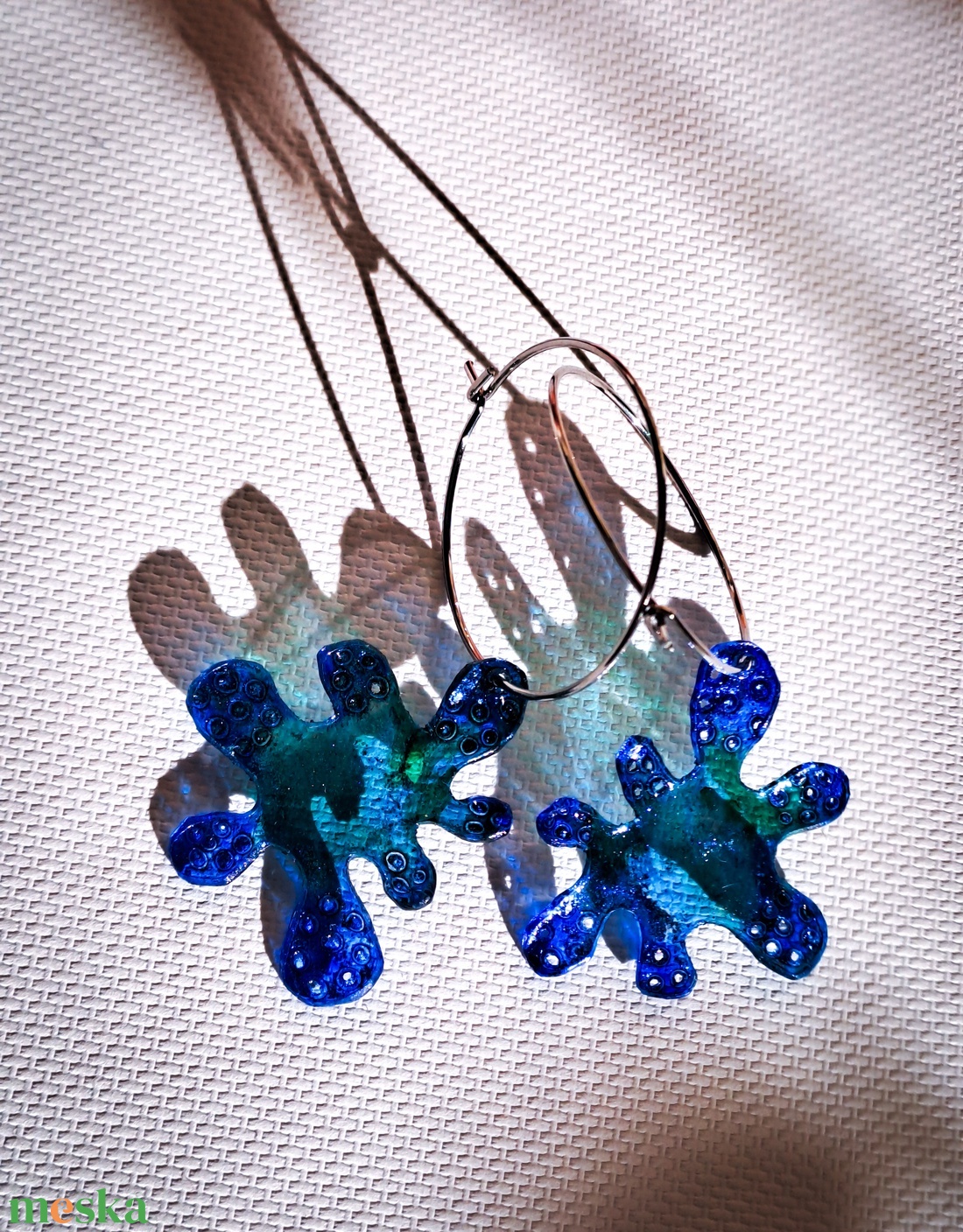 Amőba fülbevaló - fenntartható ékszer - ékszer - fülbevaló - lógó fülbevaló - Meska.hu