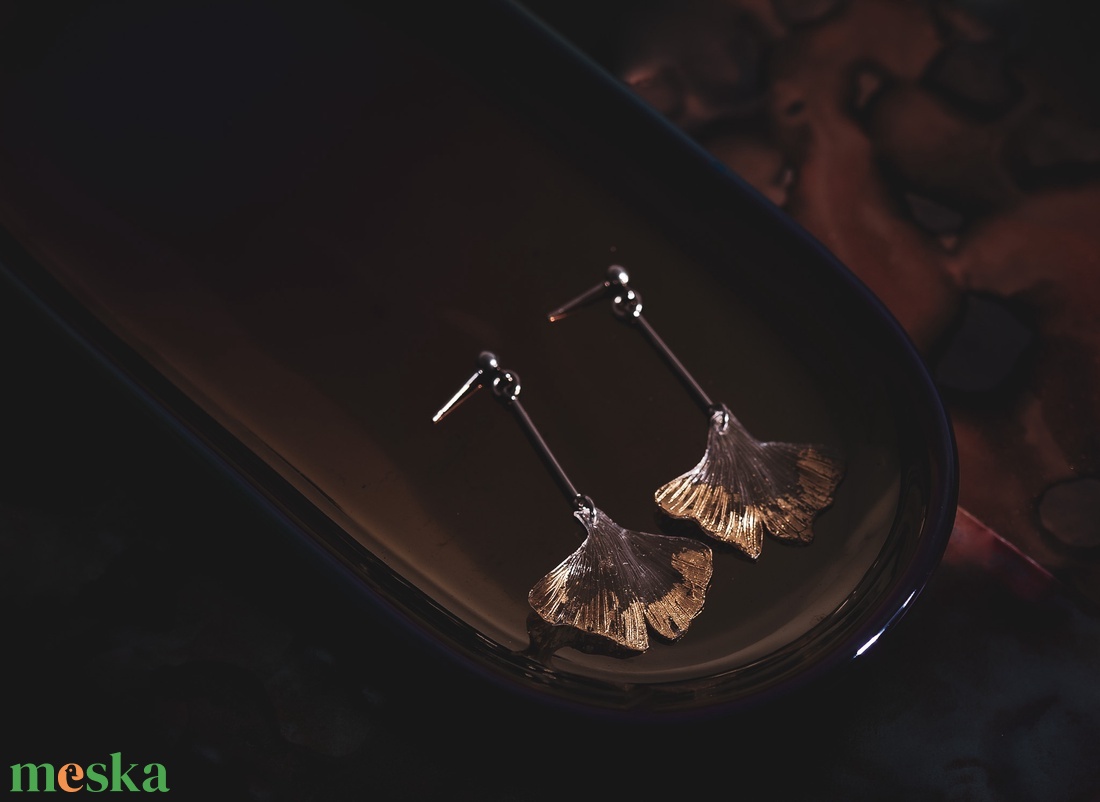 Ginkgo fülbevaló - fenntartható ékszer - ékszer - fülbevaló - lógó fülbevaló - Meska.hu