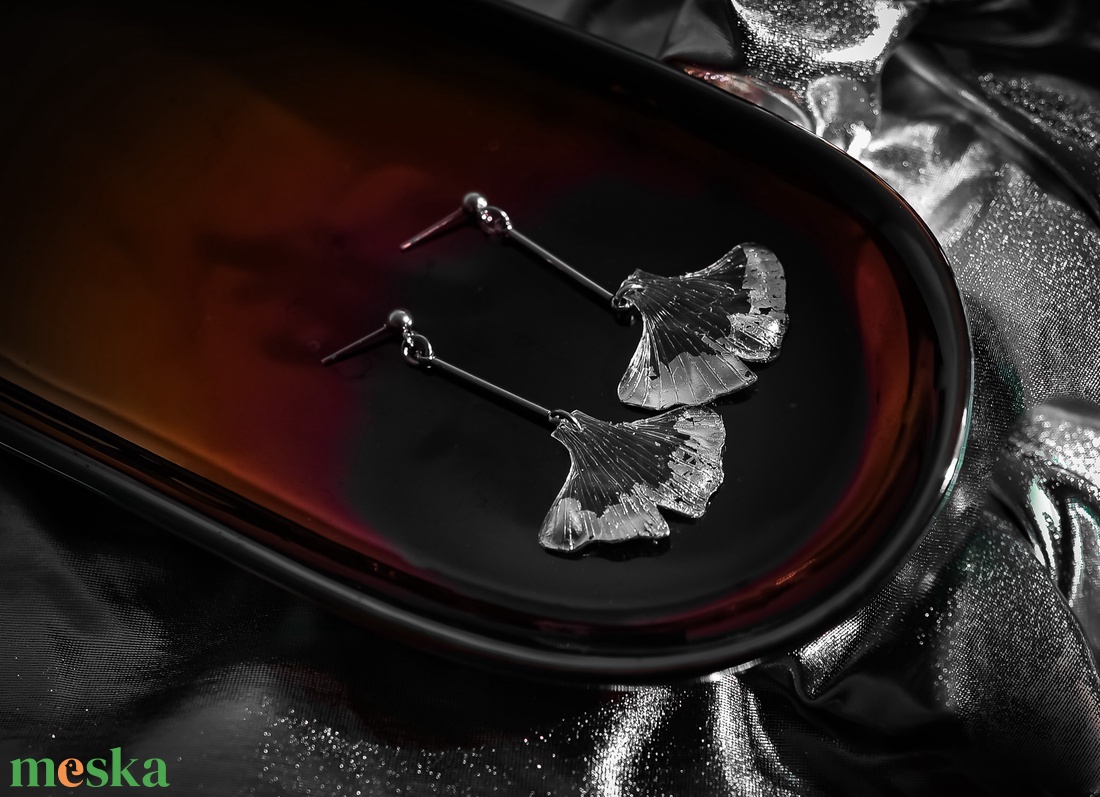 Ginkgo fülbevaló - fenntartható ékszer - ékszer - fülbevaló - lógó fülbevaló - Meska.hu