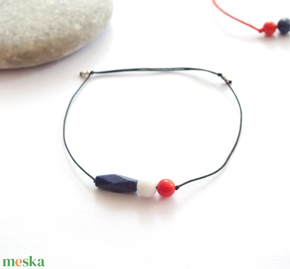 Matróz stílus... ásványos zsinóros - csúszócsomós karkötők - ékszer - karkötő - charm karkötő - Meska.hu