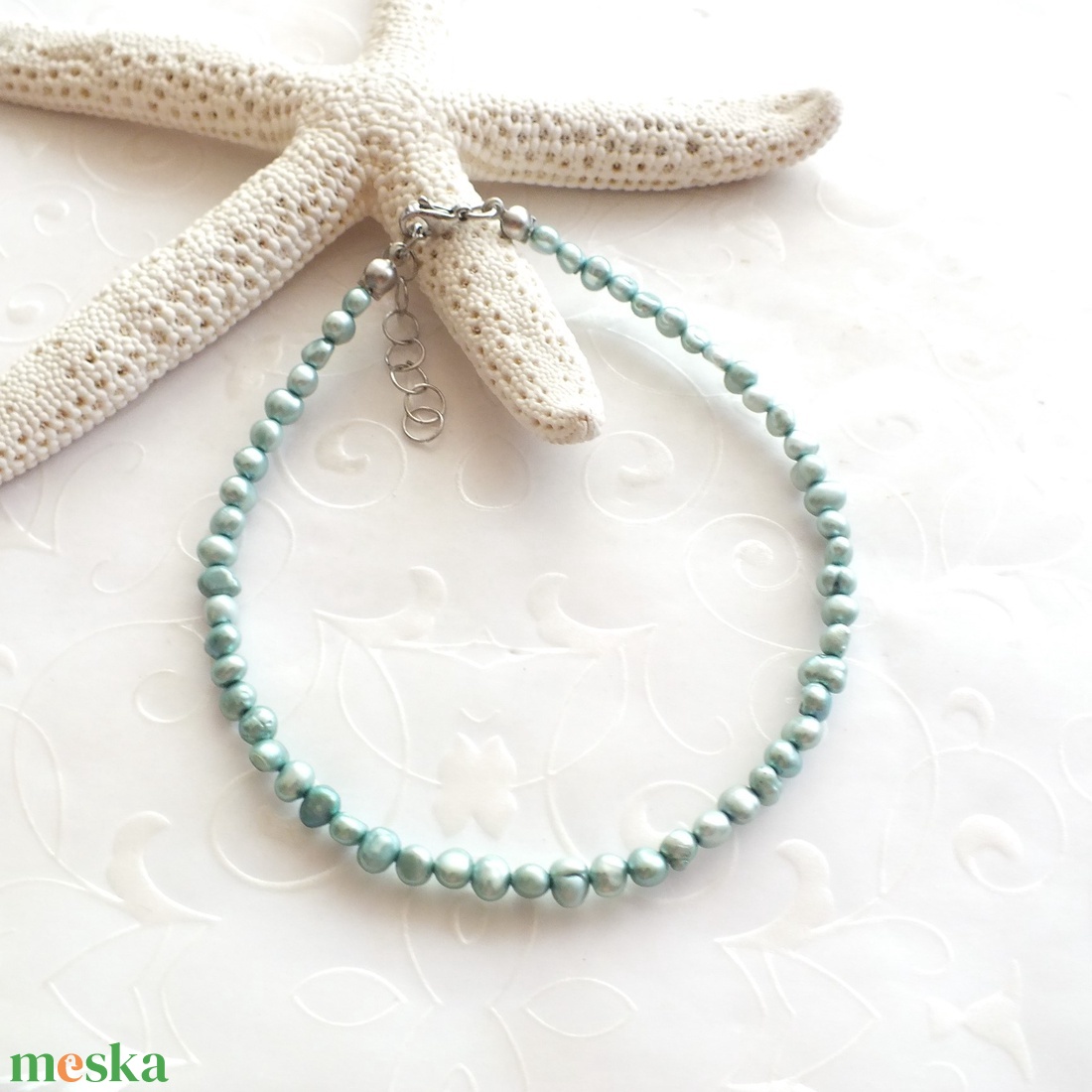 Édesvízi tenyésztett gyöngy acél bokalánc - világoskék - ékszer - lábdísz és testékszer - bokalánc - Meska.hu