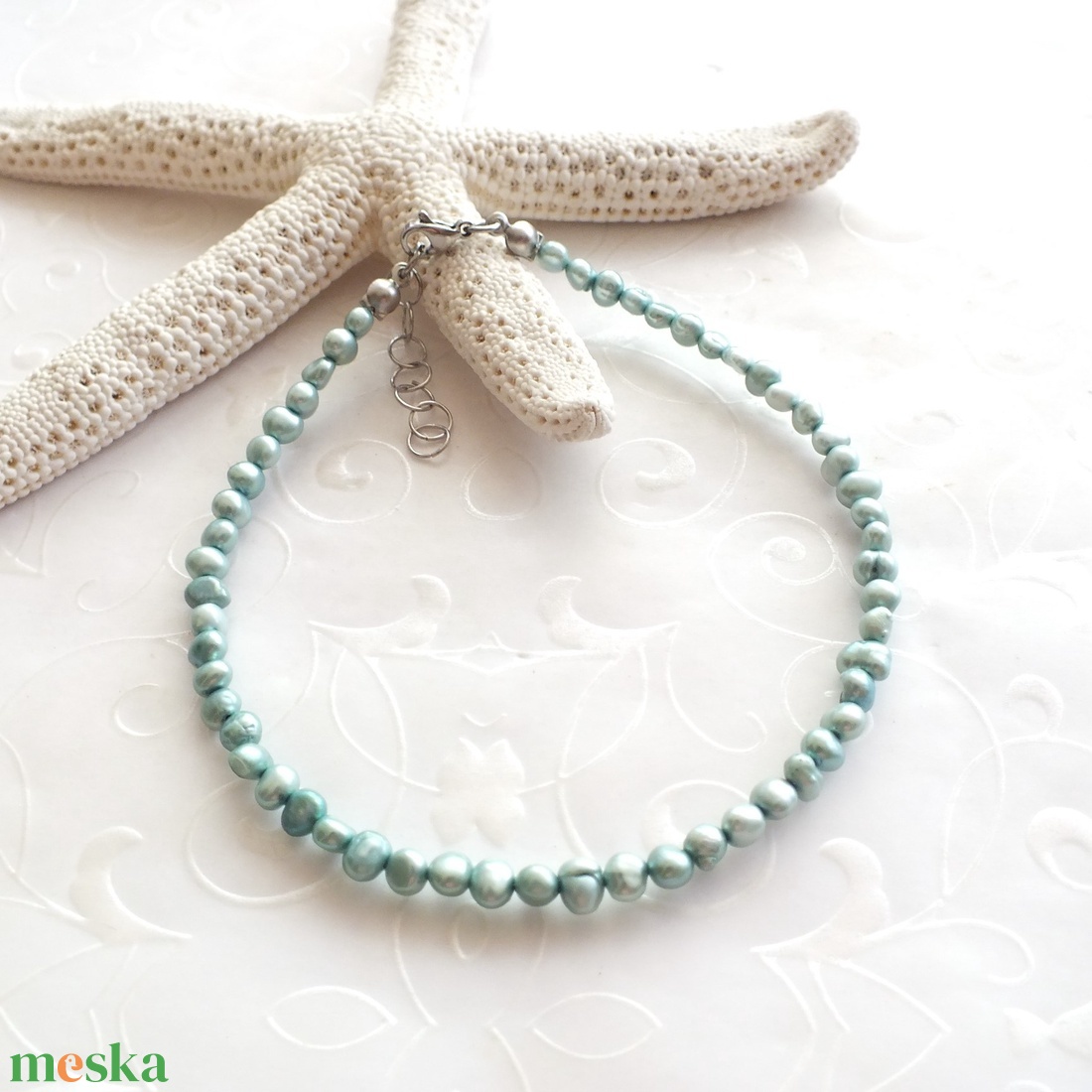 Édesvízi tenyésztett gyöngy acél bokalánc - világoskék - ékszer - lábdísz és testékszer - bokalánc - Meska.hu