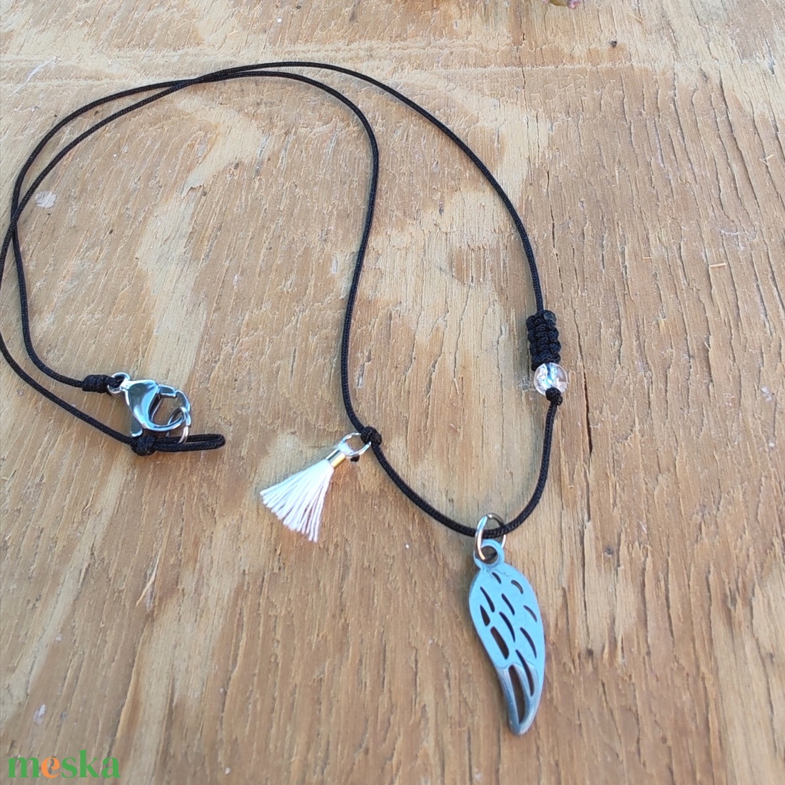 Minimál acél medálos zsinór nyaklánc angyalszárny  - ékszer - nyaklánc - medálos nyaklánc - Meska.hu