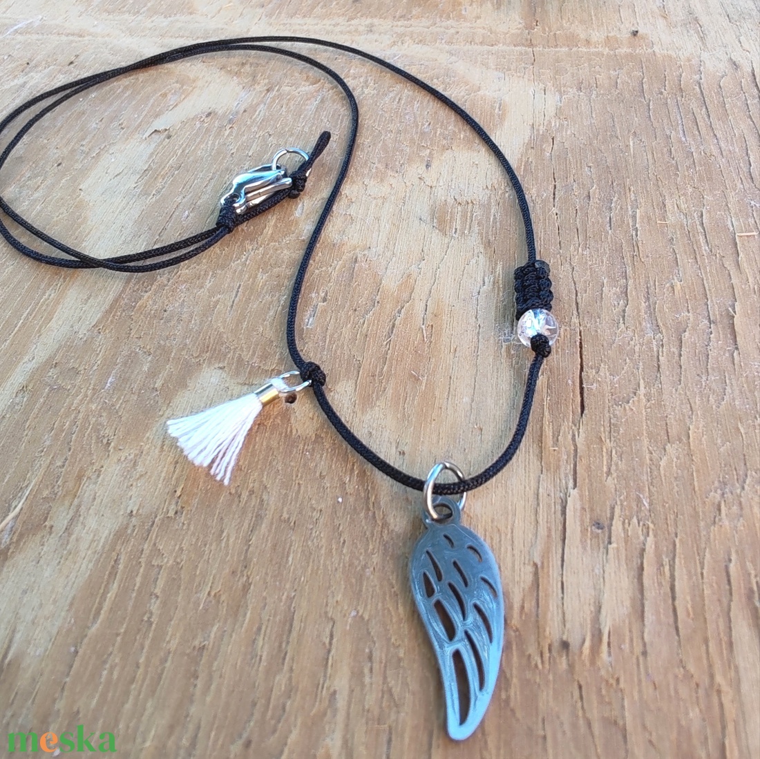 Minimál acél medálos zsinór nyaklánc angyalszárny  - ékszer - nyaklánc - medálos nyaklánc - Meska.hu