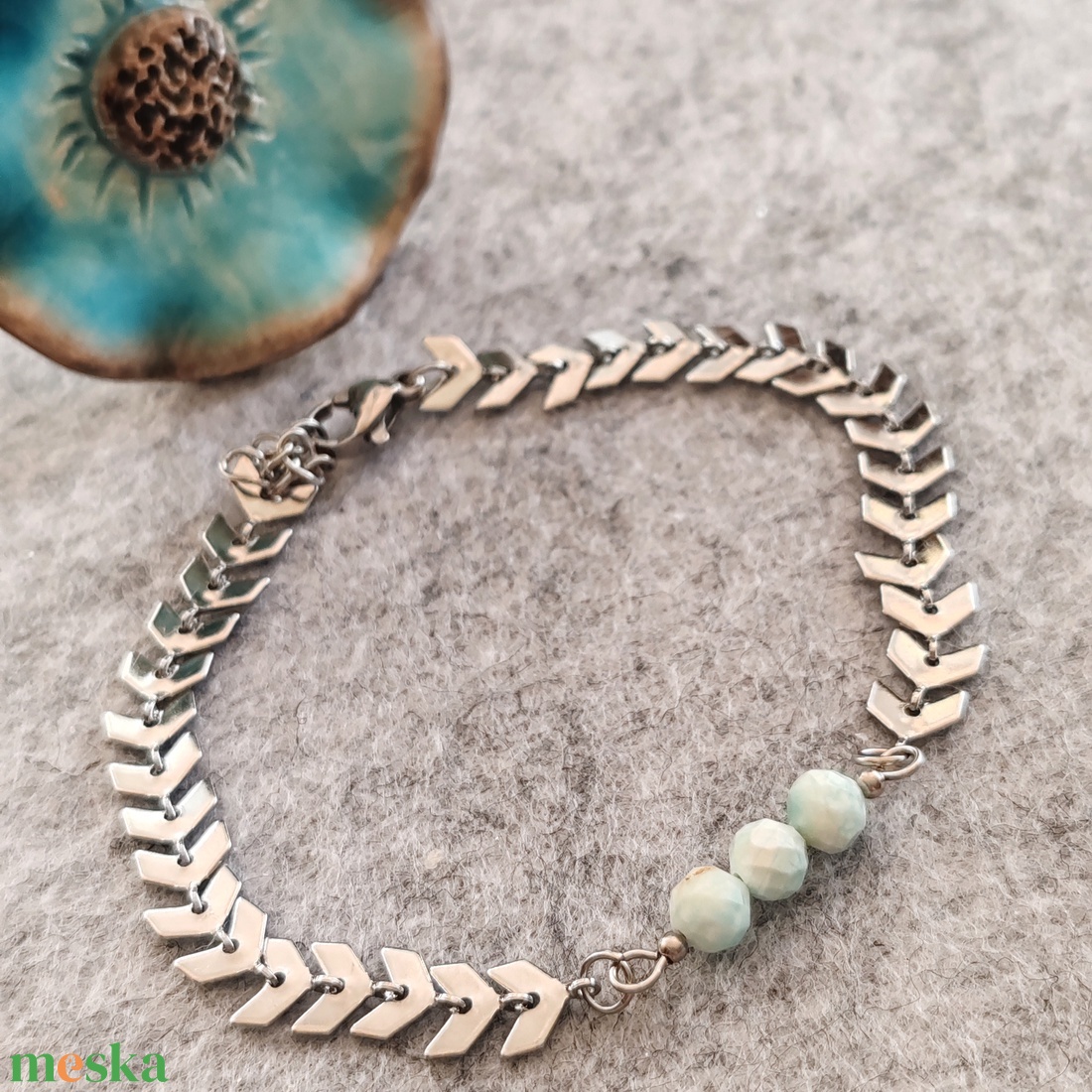Minimál larimar nemesacél karkötő - ékszer - karkötő - gyöngyös karkötő - Meska.hu Minimál larimar nemesacél karkötő - ékszer - karkötő - gyöngyös karkötő - Meska.hu