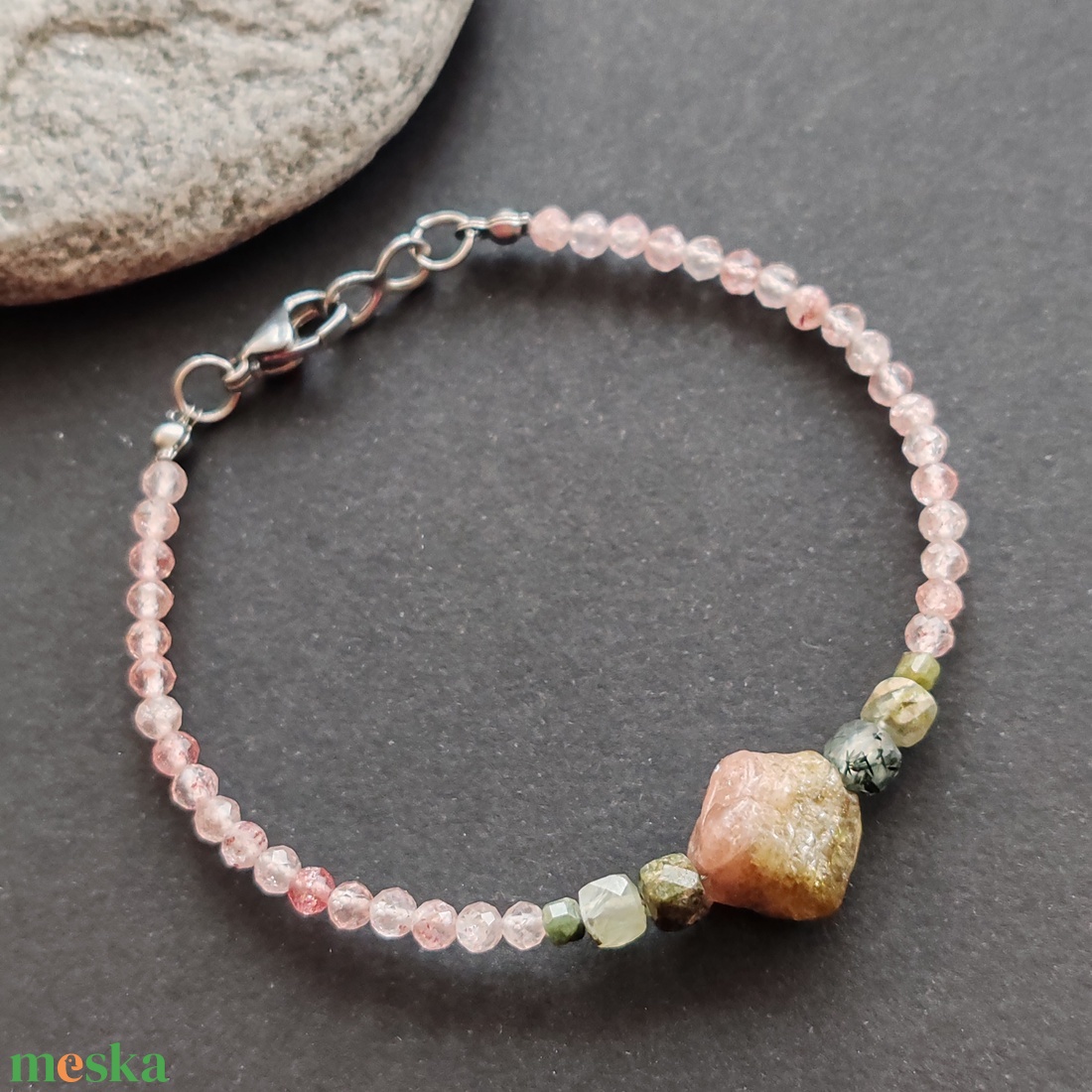 Eperkvarc - turmalin - prehnit karkötő  - ékszer - karkötő - gyöngyös karkötő - Meska.hu