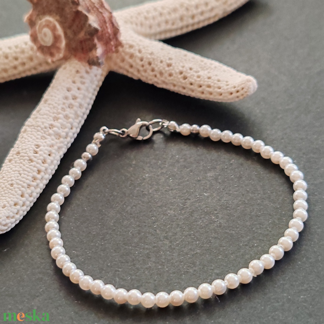 Shell pearl karkötő - ékszer - karkötő - gyöngyös karkötő - Meska.hu Shell pearl karkötő - ékszer - karkötő - gyöngyös karkötő - Meska.hu
