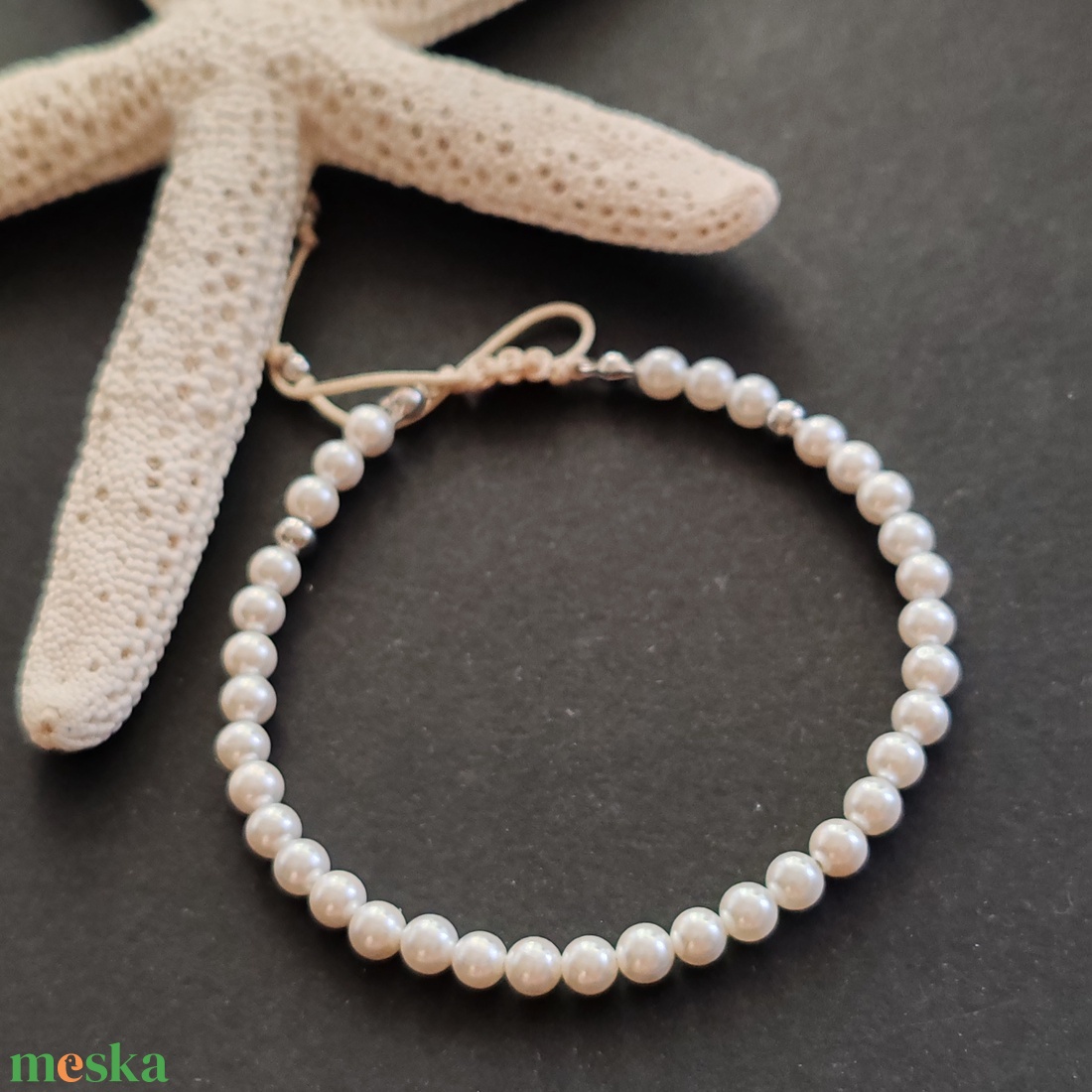 Shell pearl karkötő - ékszer - karkötő - gyöngyös karkötő - Meska.hu Shell pearl karkötő - ékszer - karkötő - gyöngyös karkötő - Meska.hu