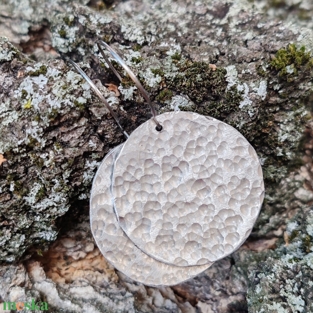 Nagy alumínium korong fülbevaló - ékszer - fülbevaló - lógó fülbevaló - Meska.hu