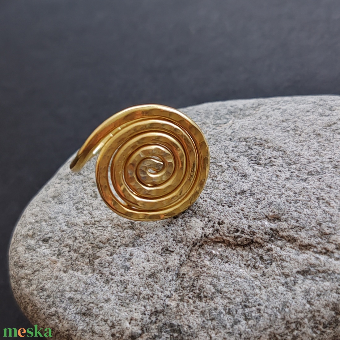 Kakaós tekercs...  arany alumínium gyűrű  - ékszer - gyűrű - fonódó gyűrű - Meska.hu