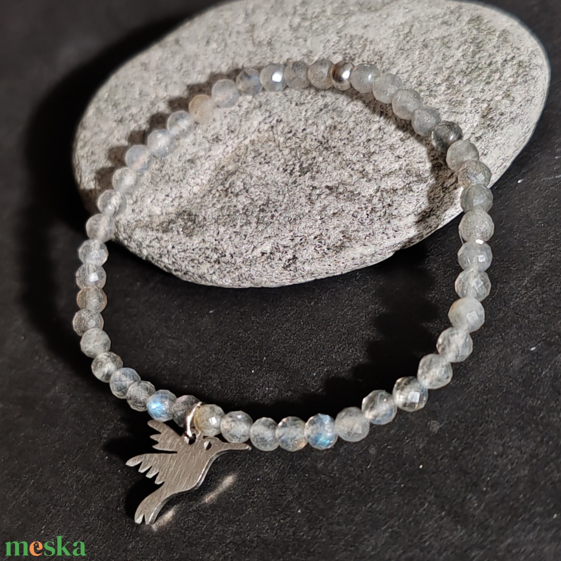 Labradorit karkötő - ékszer - karkötő - gyöngyös karkötő - Meska.hu