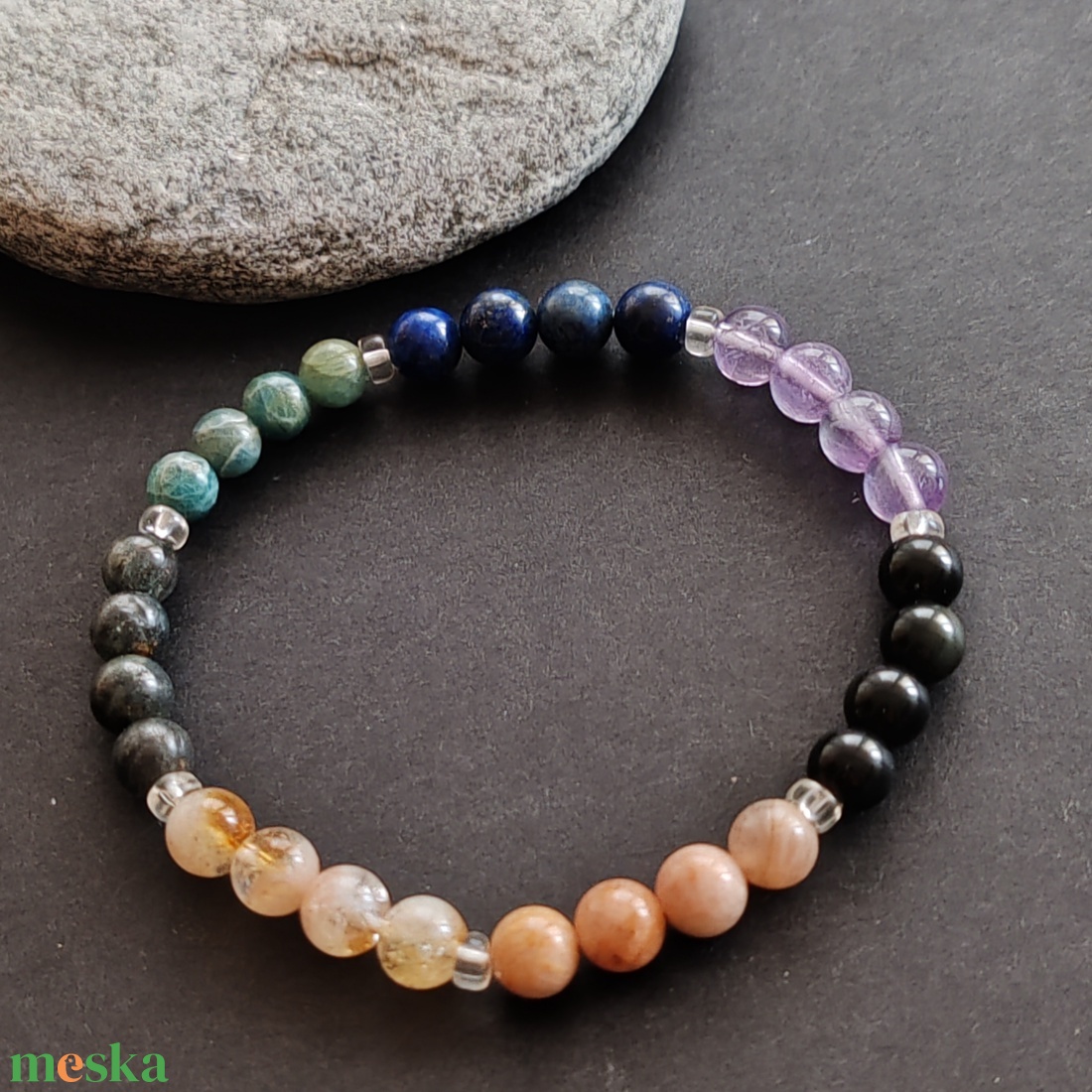 Extra csakra karkötő - ékszer - karkötő - gyöngyös karkötő - Meska.hu